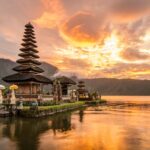 16027396-pura-ulun-danu-bratan-bali.jpg